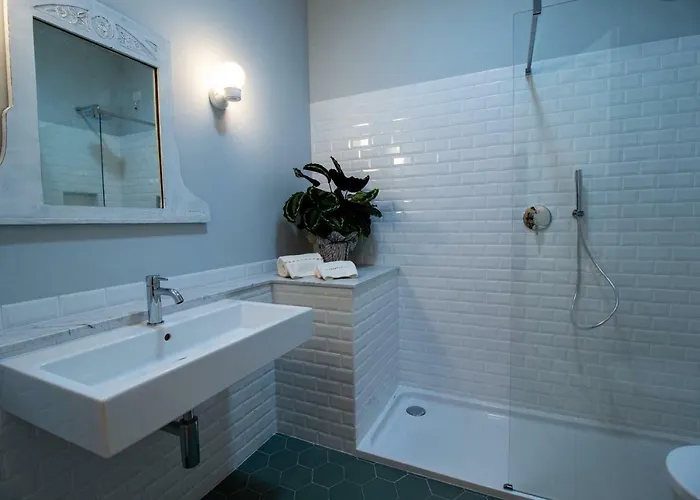 ホテル Capolago コーリコ